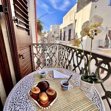 Πανσιόν Matrimoniale Centro Storico 3*