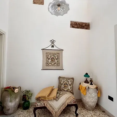 Matrimoniale Centro Storico Πανσιόν Galatina