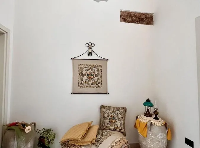 Matrimoniale Centro Storico بيت ضيافة غالاتينا